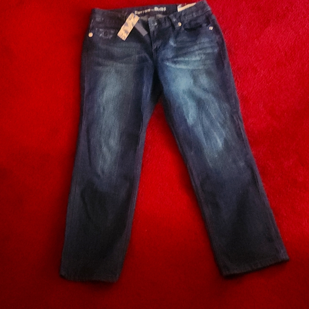 Ladies Capri pants